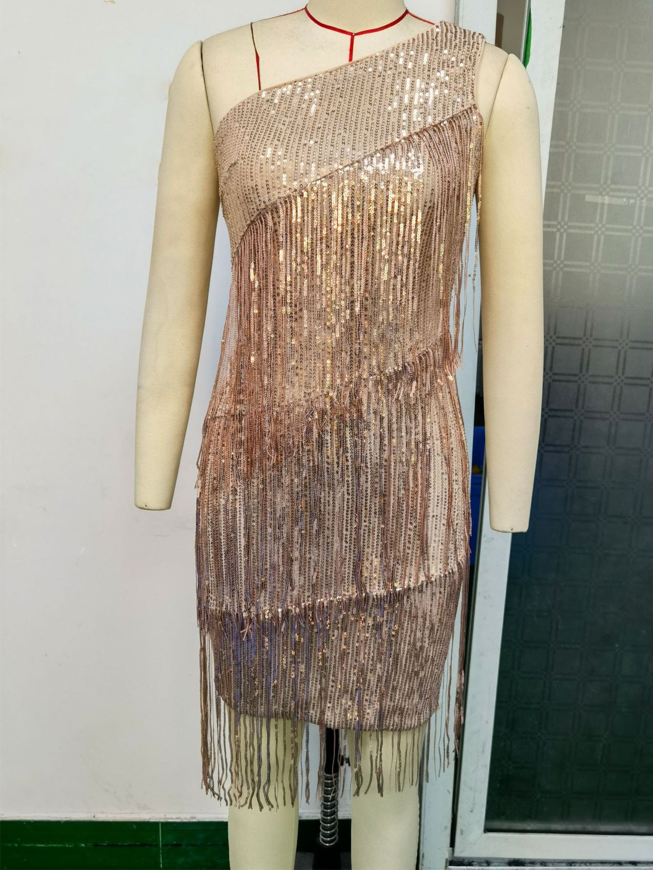 Backless One-shoulder Tassel Sequins Dress