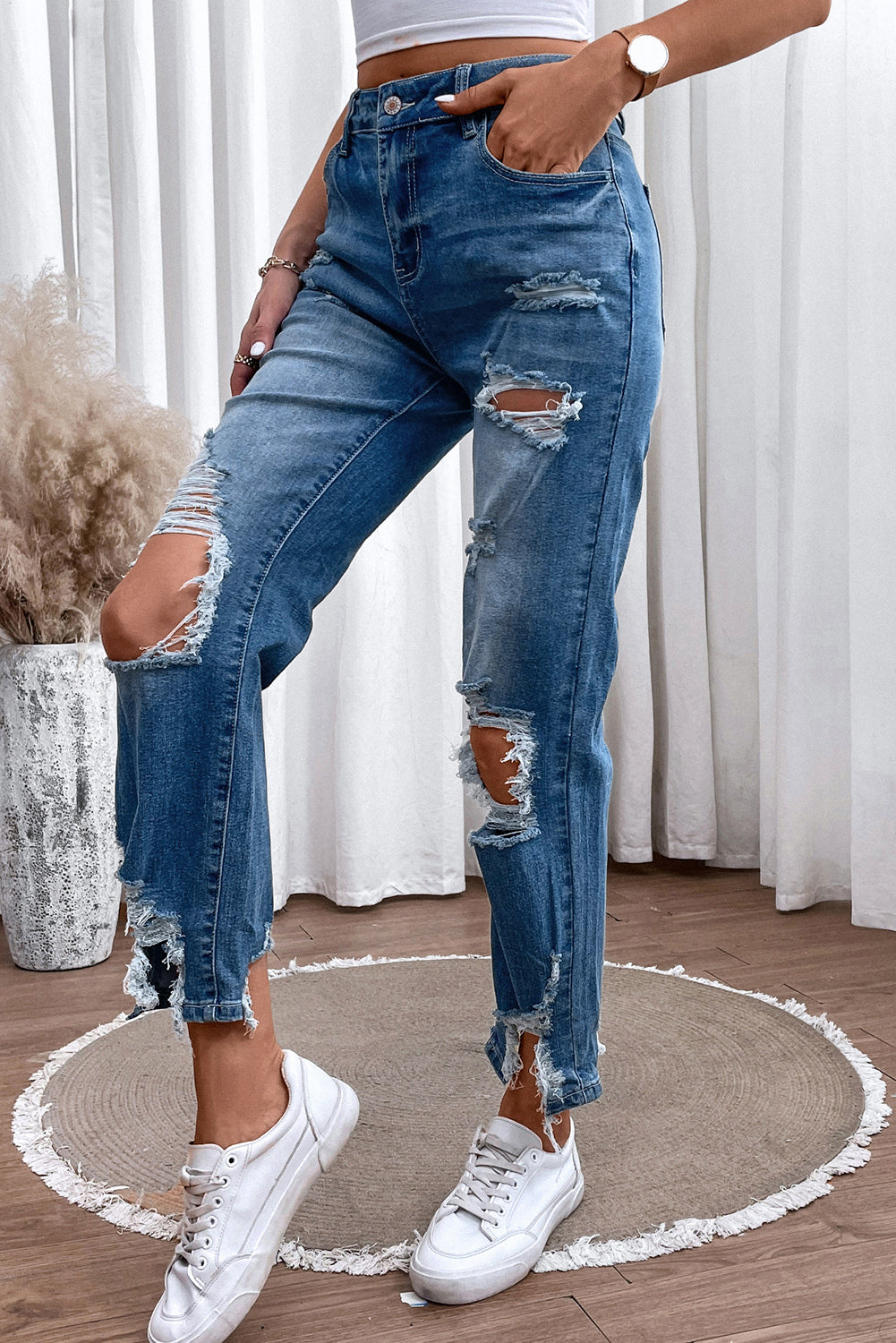 Distressed Raw Hem Straight Jeans