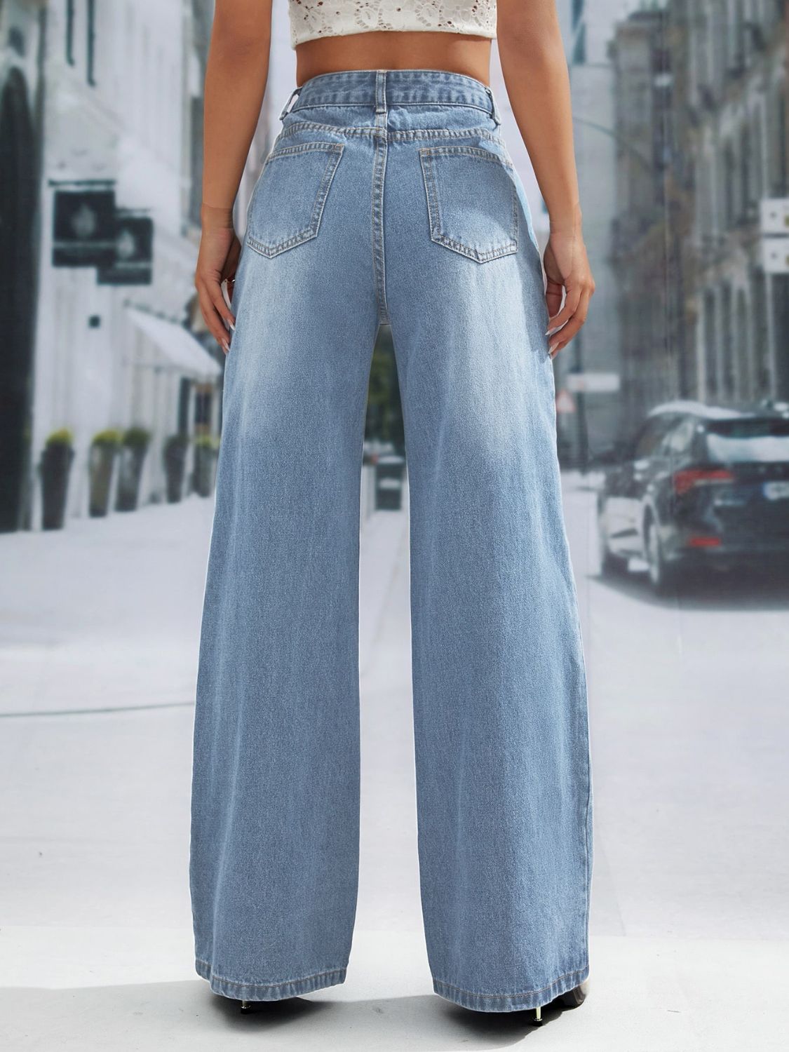 Wide Leg Jeans with Pockets