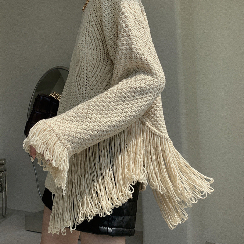 Women's Round Neck Tassel Pullover Sweater