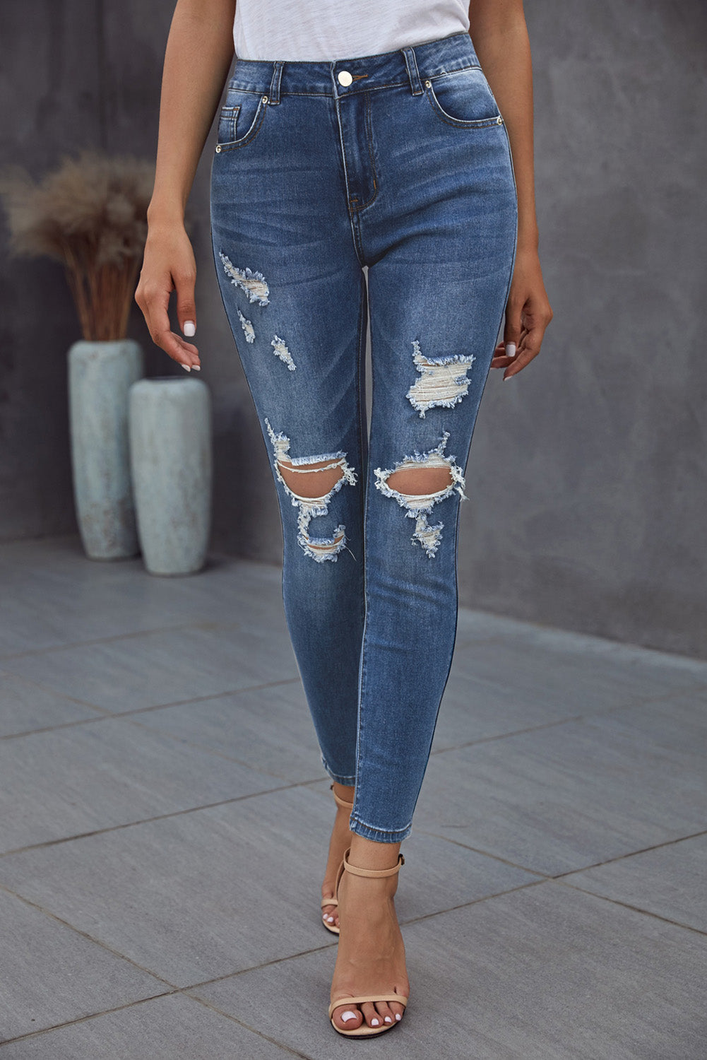 Vintage Skinny Ripped Jeans